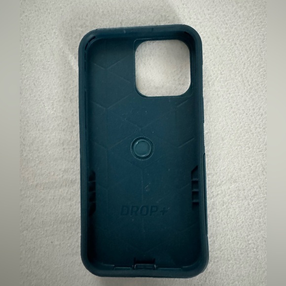 Otter Box Symmetry Defender Commuter with Pop-socket. iPhone 14 Pro Max case - Picture 7 of 9